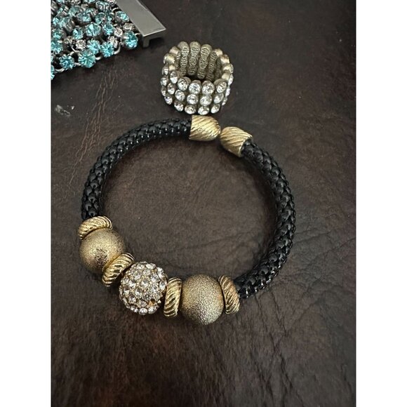 Gorgeous BLINGY lot of 6 assorted jewelry pieces - Picture 3 of 9